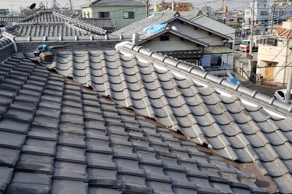 屋根の漆喰工事