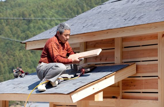 神戸を中心に屋根工事を請け負っている会社はご相談をお待ちしております