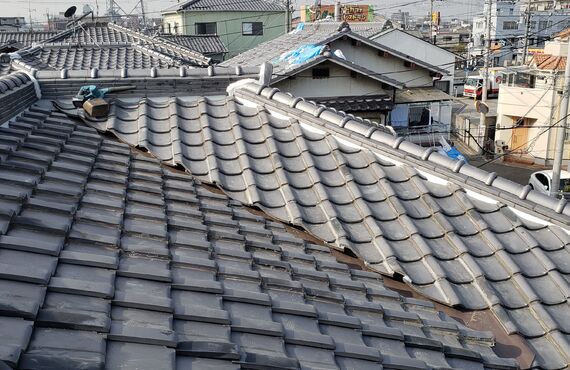 神戸で屋根漆喰工事なら。「大建」各種屋根外壁塗装工事・水回り・内装・リフォーム工事承ります。